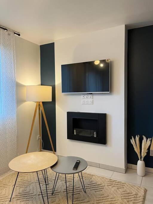 Petit Cocon En Hyper-Centre Apartment Reims Exterior photo