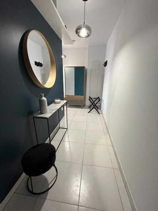 Petit Cocon En Hyper-Centre Apartment Reims Exterior photo